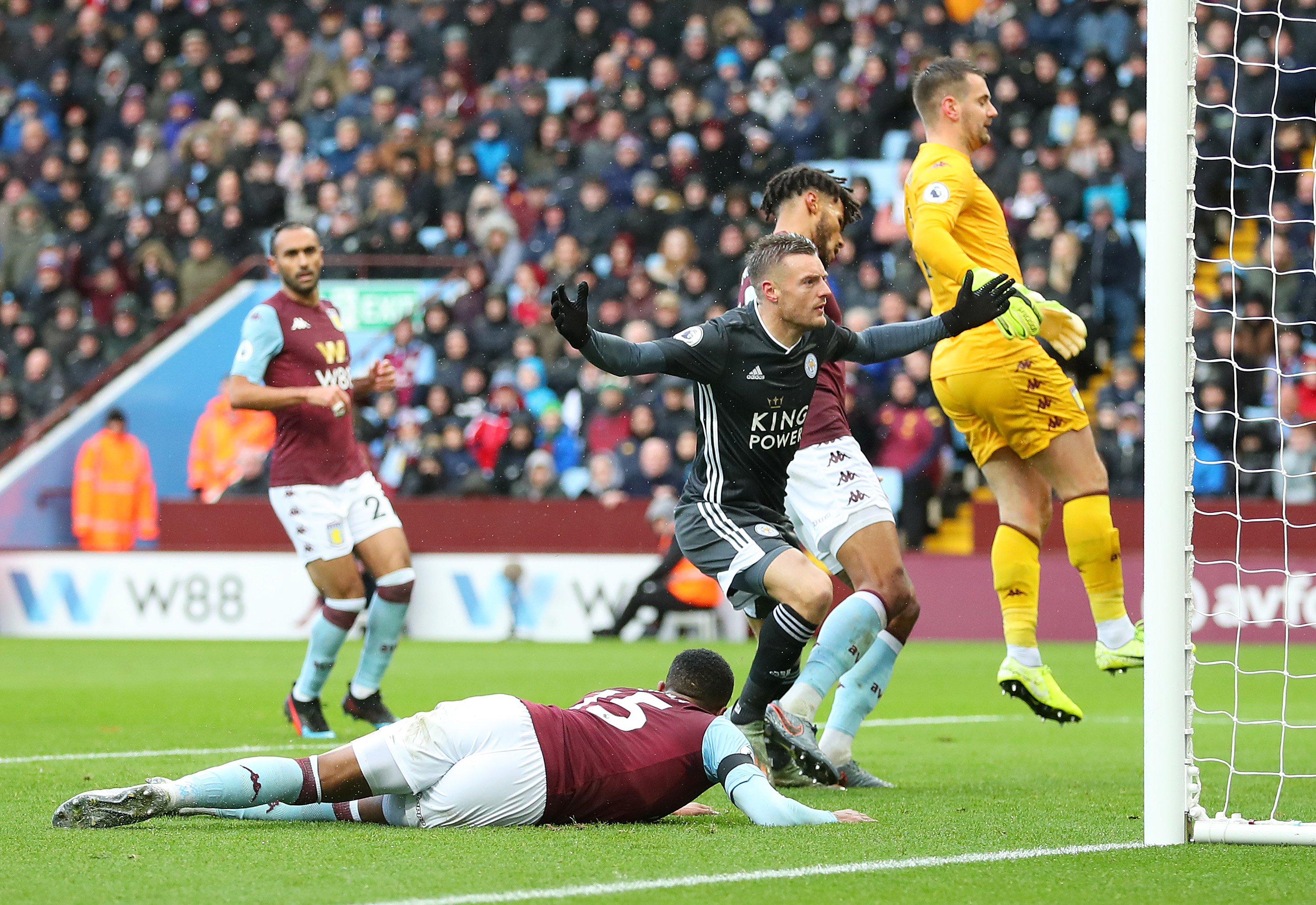 通过坚定的 通过坚定的